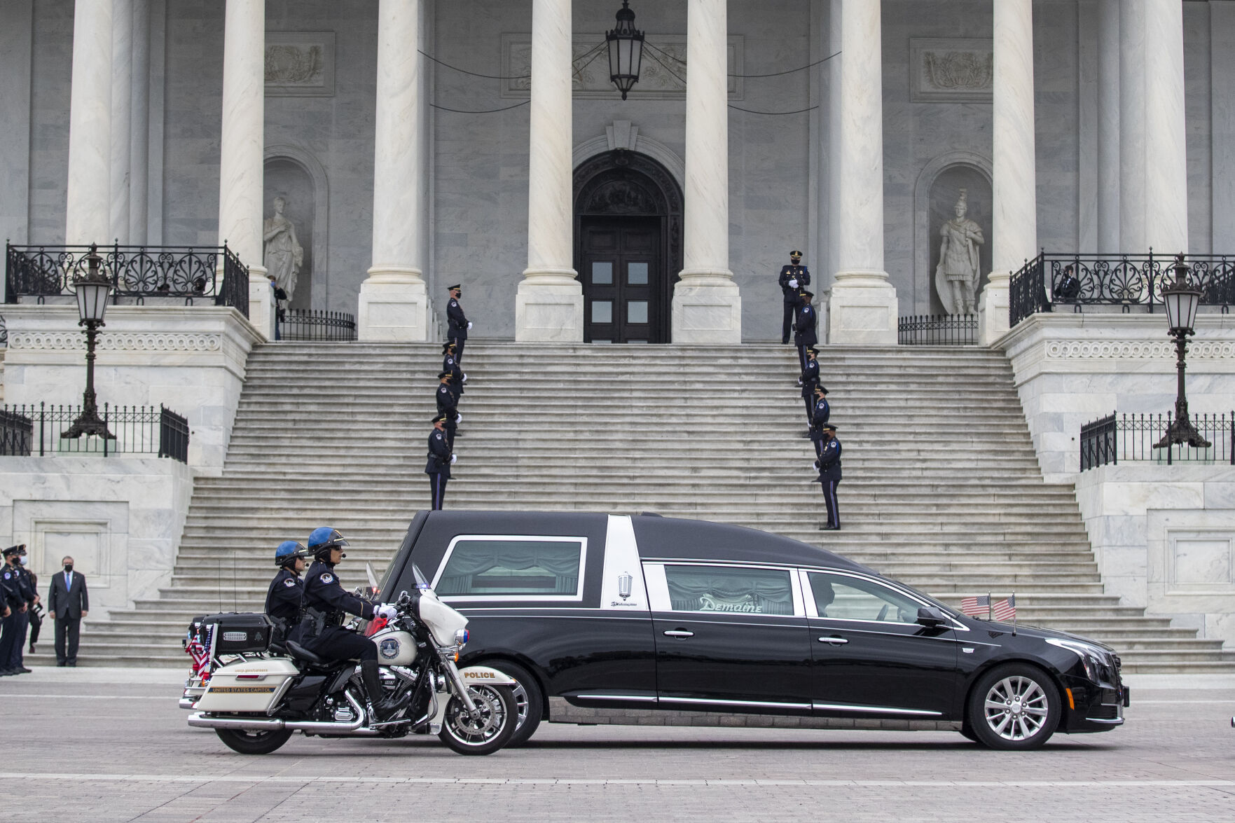 Capitol Lockdown Officer Killed